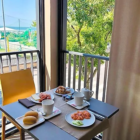 Sunset Room&breakfast B&B 4*