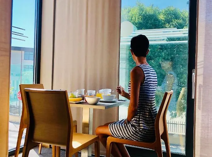 Nocleg ze śniadaniem Sunset Room&breakfast 3*