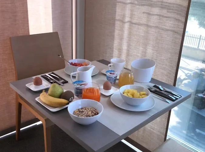 Nocleg ze śniadaniem Sunset Room&breakfast 3*